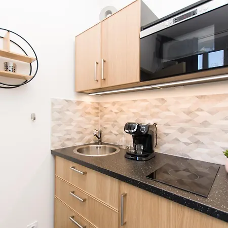 Tres Calme Equipe Au Centre Du Village # Minimum 2 Nuits Rieumes